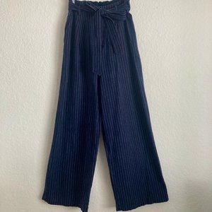 Uniqlo navy pinstriped wide leg pants
